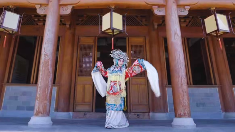 Anhui celebra 235 años del viaje de la ópera Huizhou a Pekín