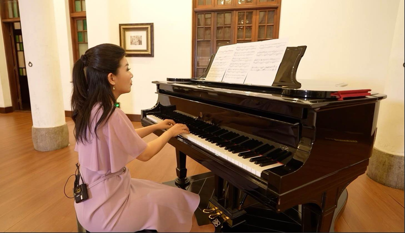 El_centenario_Steinway_en_Tianjin_toca_una_obra_maestra_moderna_china video poster