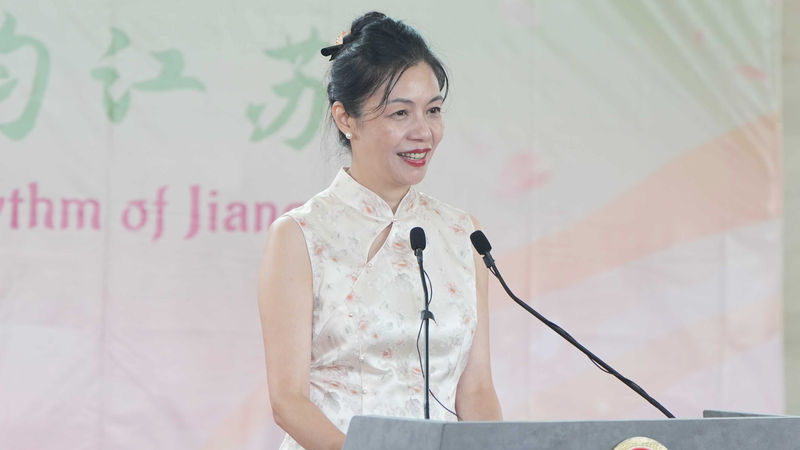 La_elegancia_bordada_de_Jiangsu_cautiva_DC