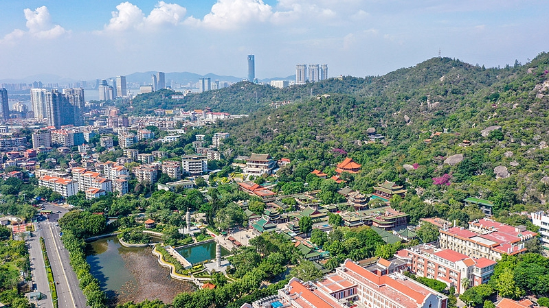 Momento_Zen_en_el_Templo_Nanputuo_de_Xiamen video poster