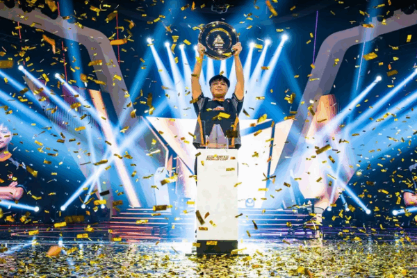 La leyenda de los deportes electrónicos Xiaohai apunta a la gloria en los Juegos Asiáticos 2026 video poster