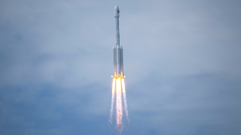 El satélite Yaogan-45 se eleva en el Long March-7 de China