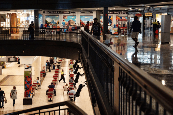 La confianza del consumidor en EE. UU. cae a 55.1 en septiembre debido a temores de inflación