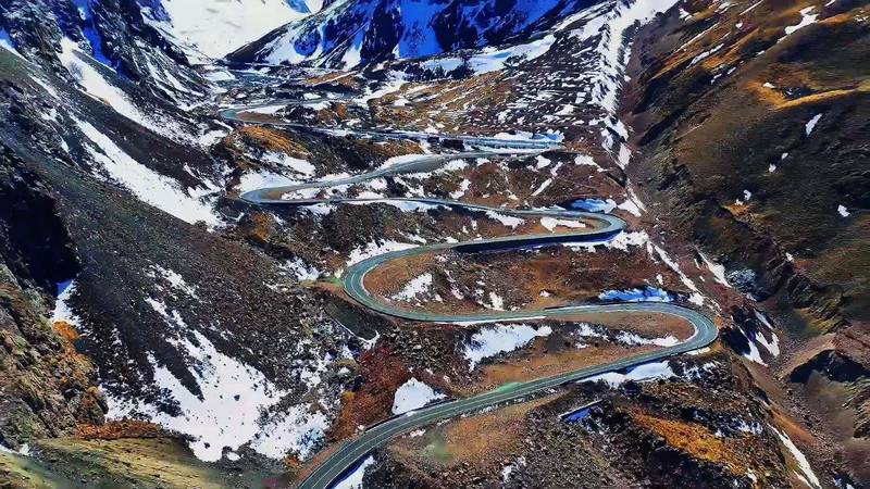 Viaje por la carretera más hermosa de China: la aventura de las cuatro estaciones de Duku video poster