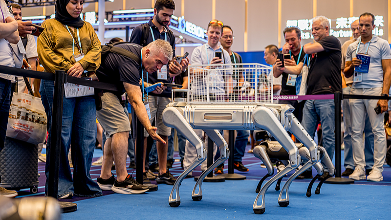 138ª Feria de Cantón rompe récords con 74,600 stands y 32,000 expositores