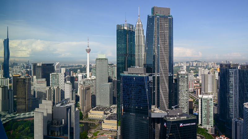 El premier chino Li Qiang defiende la unidad en la 20ª Cumbre de Asia Oriental