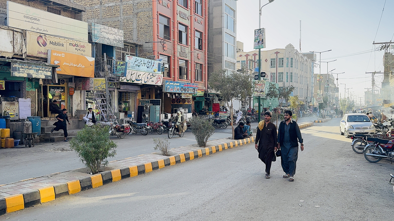 China respalda alto el fuego entre Pakistán y Afganistán por estabilidad regional