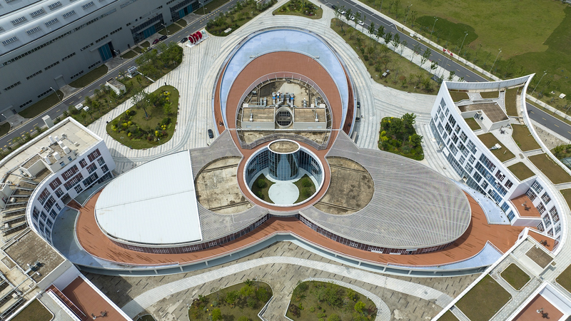 Llega a Hefei el caso de bobina de campo toroidal más grande del mundo