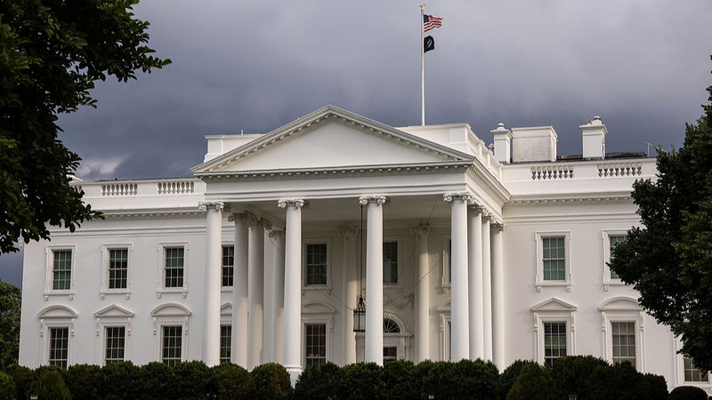 Cuando los Estados Unidos se enfrentan a la realidad: Un ajuste tardío con la realidad global