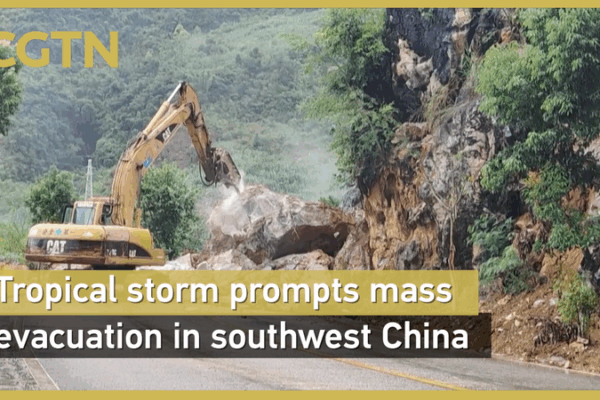 La_tormenta_tropical_severa_Matmo_obliga_a_evacuar_a_17_000_en_Yunnan video poster