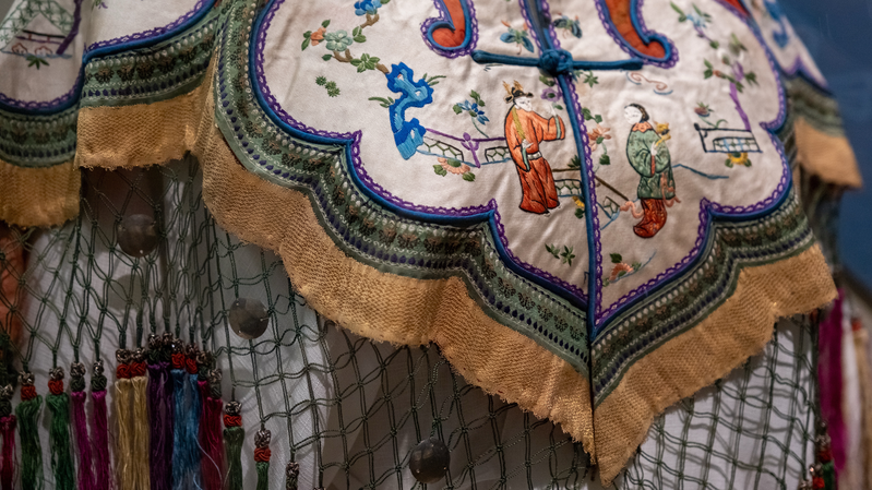 Magia Yunjian: Descubriendo la Tradición del Collar de Nubes en la China continental