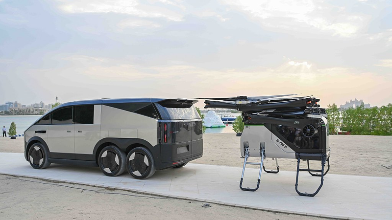 Los primeros autos voladores de la China continental salen de la línea de producción