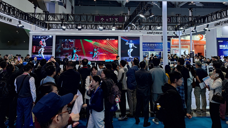 El primer ministro chino Li Qiang presenta un plan para impulsar el consumo y la innovación