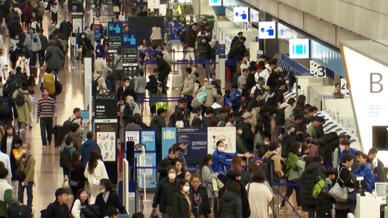 La advertencia de viaje de China sacude la industria del turismo en Japón video poster