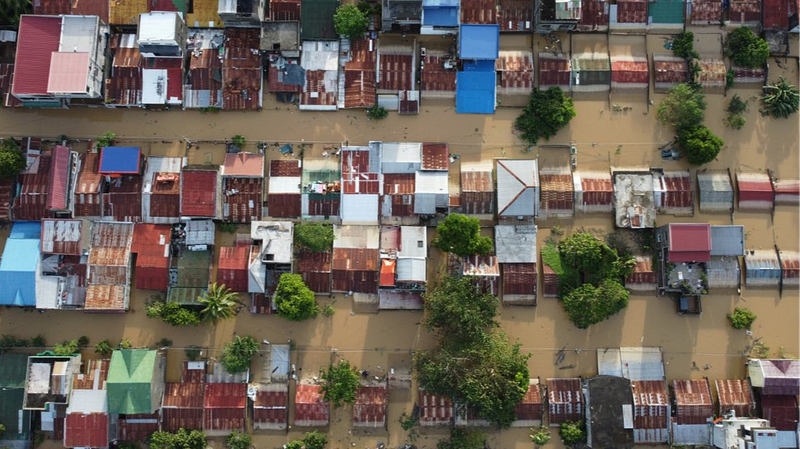 Dos_tifones_dejan_259_muertos_en_Filipinas