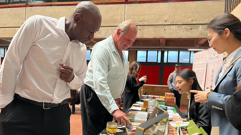 Crece la colaboración en salud entre China y Sudáfrica