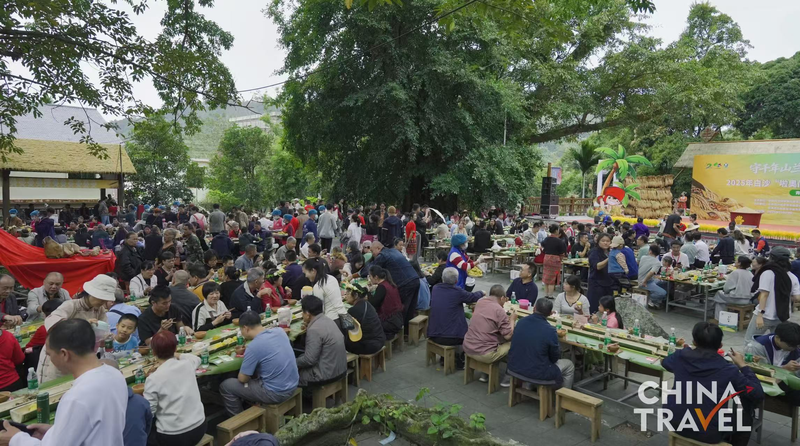 Festival_La_aomen__La_cultura_Li_brilla_en_las_tierras_altas_de_Hainan