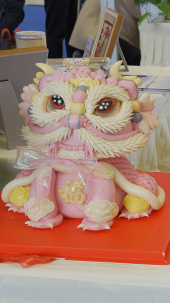 Panecillos al vapor infusionados con sabiduría de la MTC en Shaanxi video poster