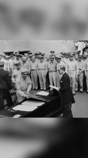 Rusia insta a Japón a considerar las lecciones de la Segunda Guerra Mundial video poster