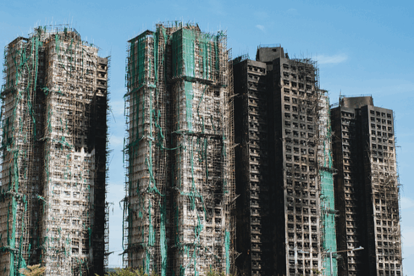 Incendio en Hong Kong: 159 residentes a salvo mientras el número de muertos aumenta a 146