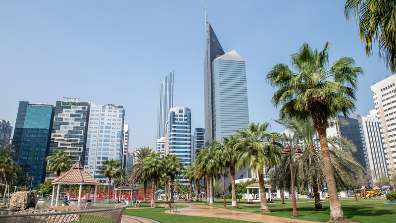 RMB mejora en Medio Oriente: bancos de Emiratos Árabes Unidos lideran la iniciativa