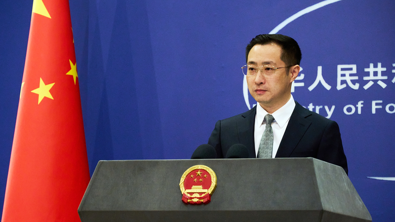 China expresa alarma por cambios de seguridad en Japón