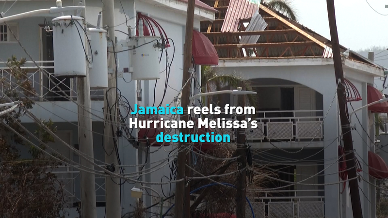 Jamaica reconstruye tras la devastación del huracán Melissa video poster