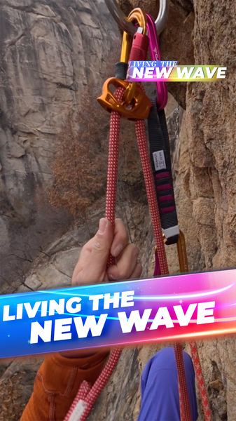 Coraje en los acantilados: Jingling Valley a través del lente de Xiao Bai video poster