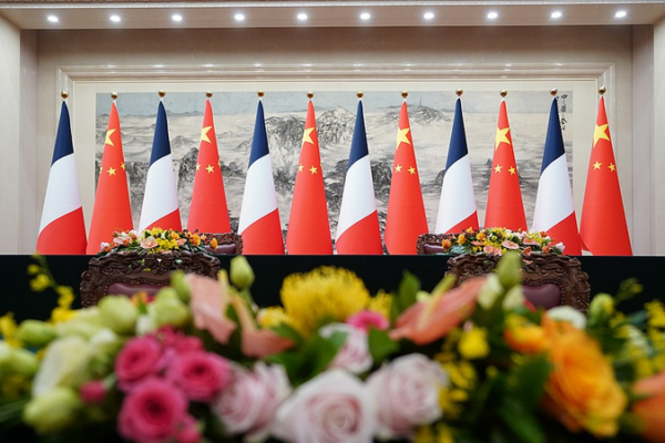 China y Francia lanzan plan de acción conjunta contra el cambio climático