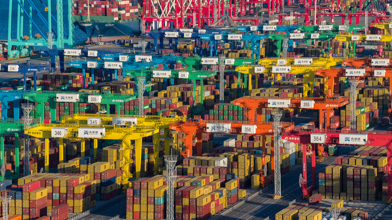 La economía china crece con paso firme en noviembre