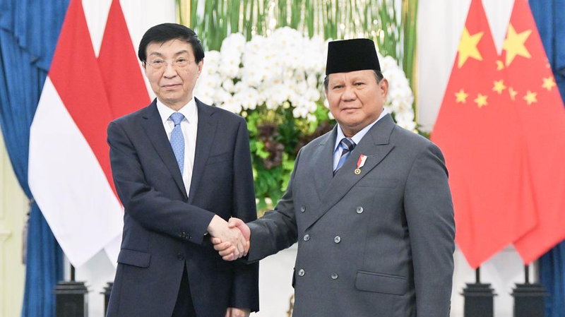 El principal asesor político de China Wang Huning visita Indonesia para fortalecer lazos