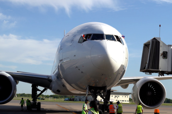 China Eastern lanza el vuelo directo más largo del mundo hacia Buenos Aires