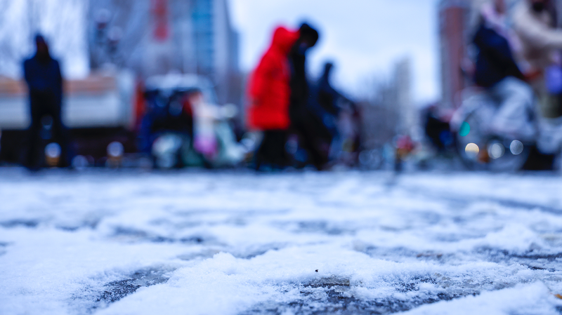 China_enfrenta_la_mayor_nevada_del_invierno__Beijing_cubierta_de_blanco video poster