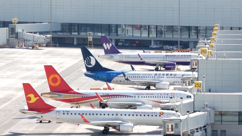 Japón enfrenta caída de turistas chinos en medio de tensiones diplomáticas video poster