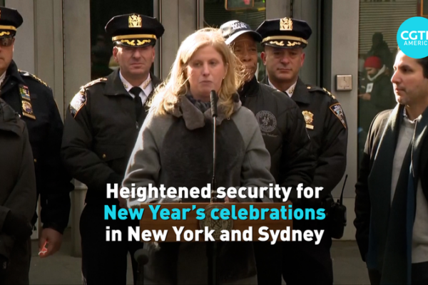 Seguridad reforzada para recibir el 2026 en Nueva York y Sídney video poster