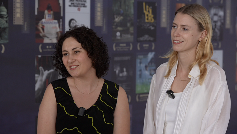 Emoción y arte en el Festival de Cine de Hainan: ‘Dry Leaf’ conquista al público chino video poster