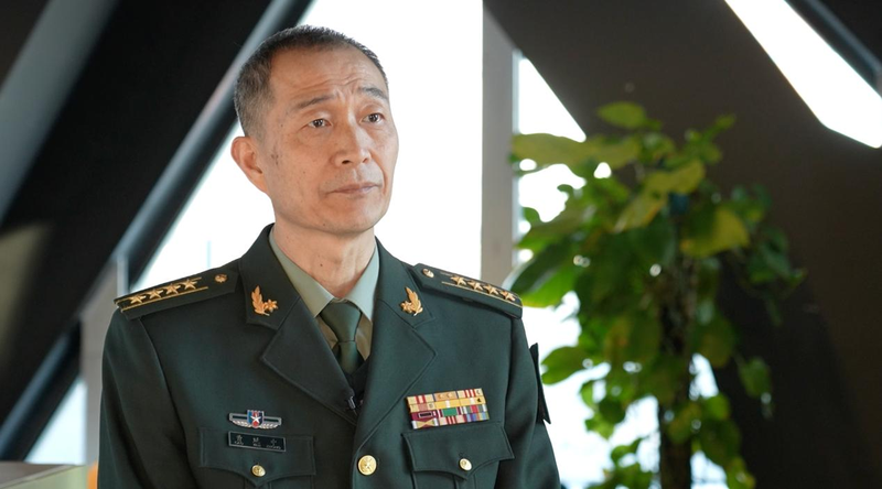 Ejercicios del Ejército Popular de Liberación muestran futilidad de compras de armas de Taiwán video poster