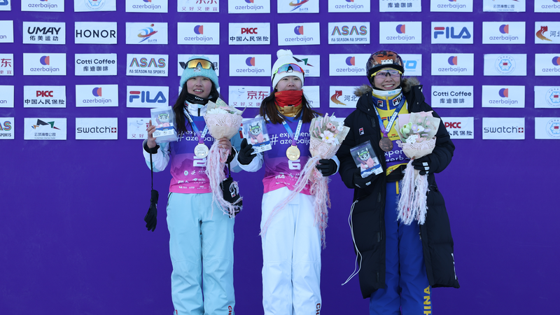 China domina en saltos aéreos en la Copa del Mundo FIS en Chongli