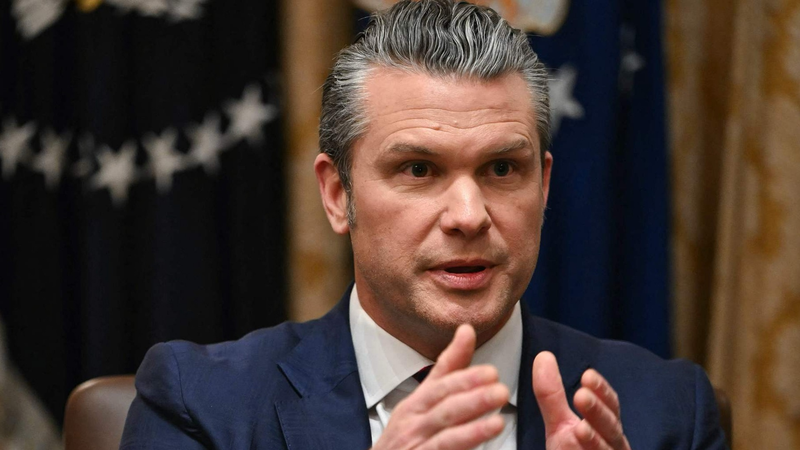 Jefe del Pentágono niega haber visto presunto segundo ataque naval