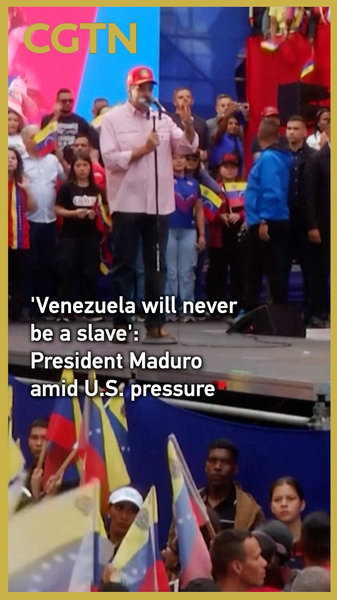 Maduro promete: 'Venezuela nunca será esclava' en medio de la presión de EE. UU. video poster