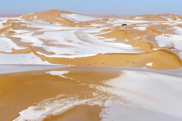 Ningxia__cuando_las_dunas_doradas_se_visten_de_nieve