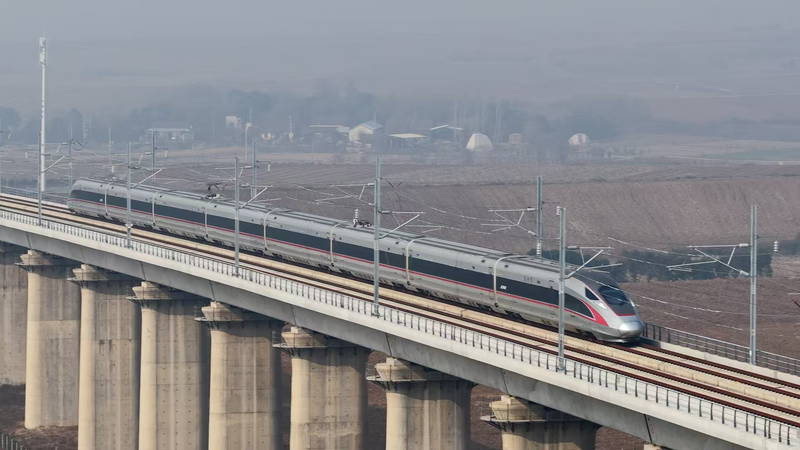 Nuevo_tren_de_alta_velocidad_conecta_Wuhan_y_Yichang_en_69_minutos