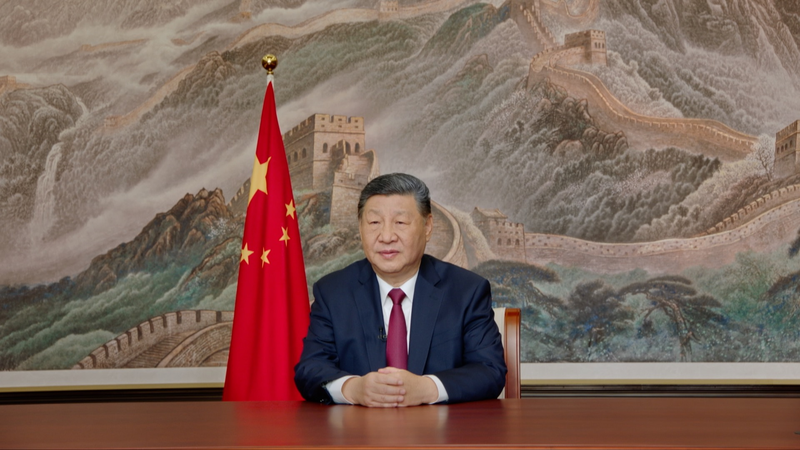 Xi Jinping envía sus mejores deseos en su mensaje de Año Nuevo 2026 video poster