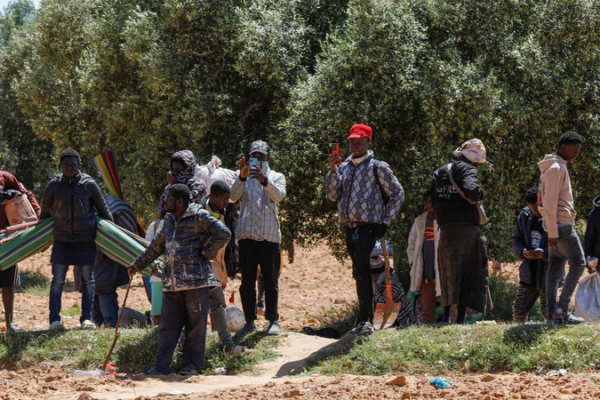 Atrapados en tránsito: migrantes frente al endurecimiento de la UE