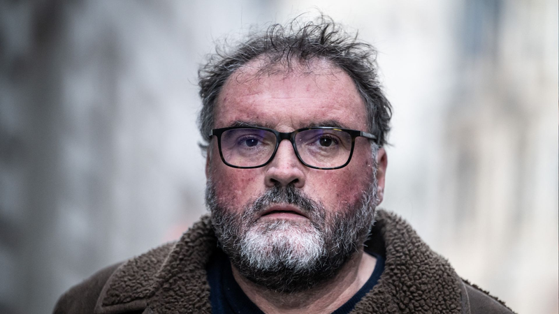 Médico francés condenado a cadena perpetua por envenenar a 30 pacientes