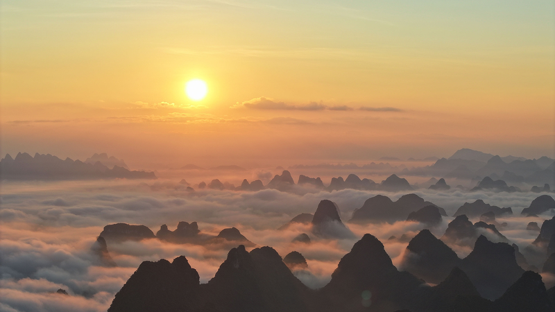 China lanza primer libro azul de economía climática