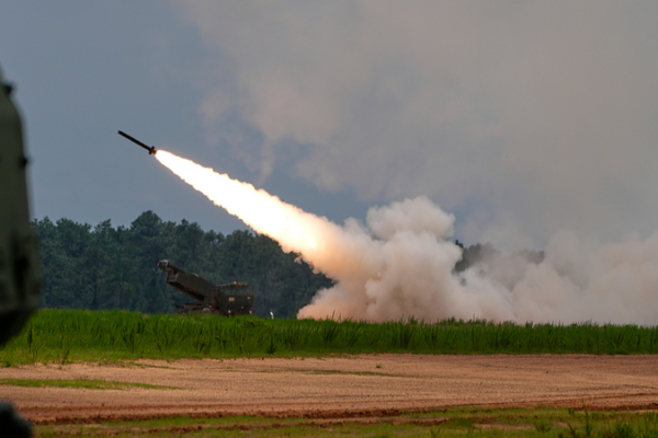 Venta récord de armas de EE.UU. amenaza la economía de la región de Taiwán