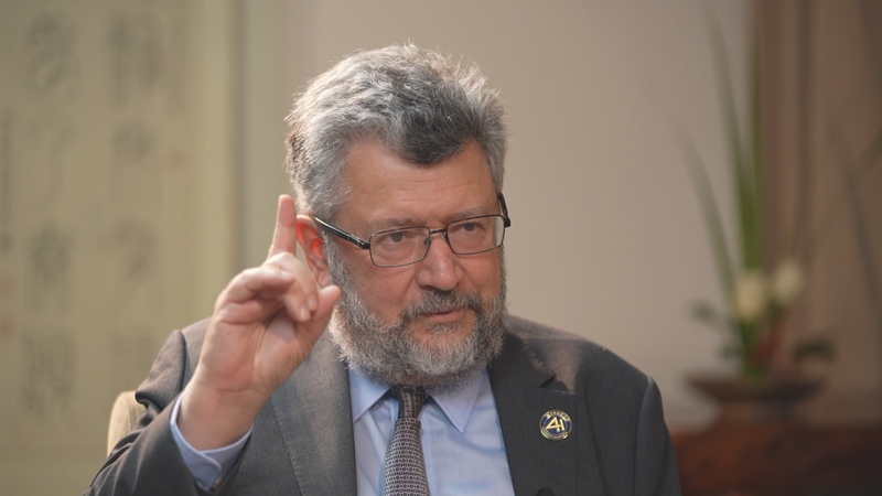 Zelmanov__el_impulso_de_China_continental_en_la_ciencia_global video poster