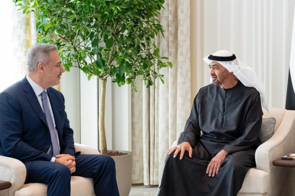 EAU y Turquía discuten Gaza y refuerzan lazos bilaterales