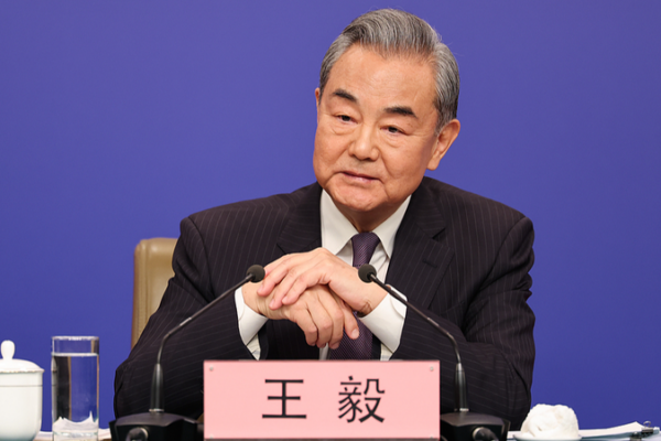 Por qué África es el primer destino del canciller chino desde hace 36 años